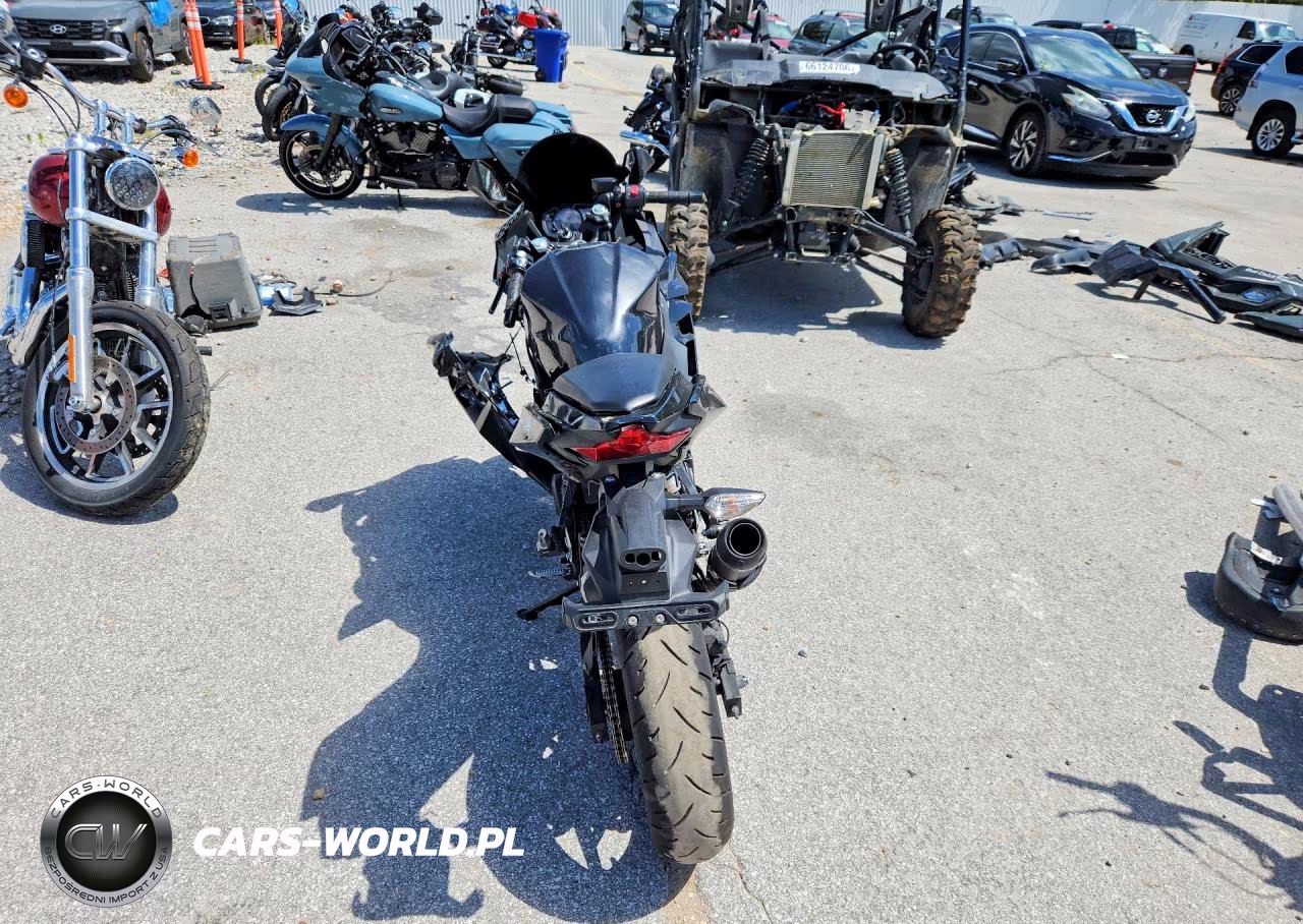 2023 Kawasaki Ex400 VIN:JKAEXKH1XPDAK8026 - 4