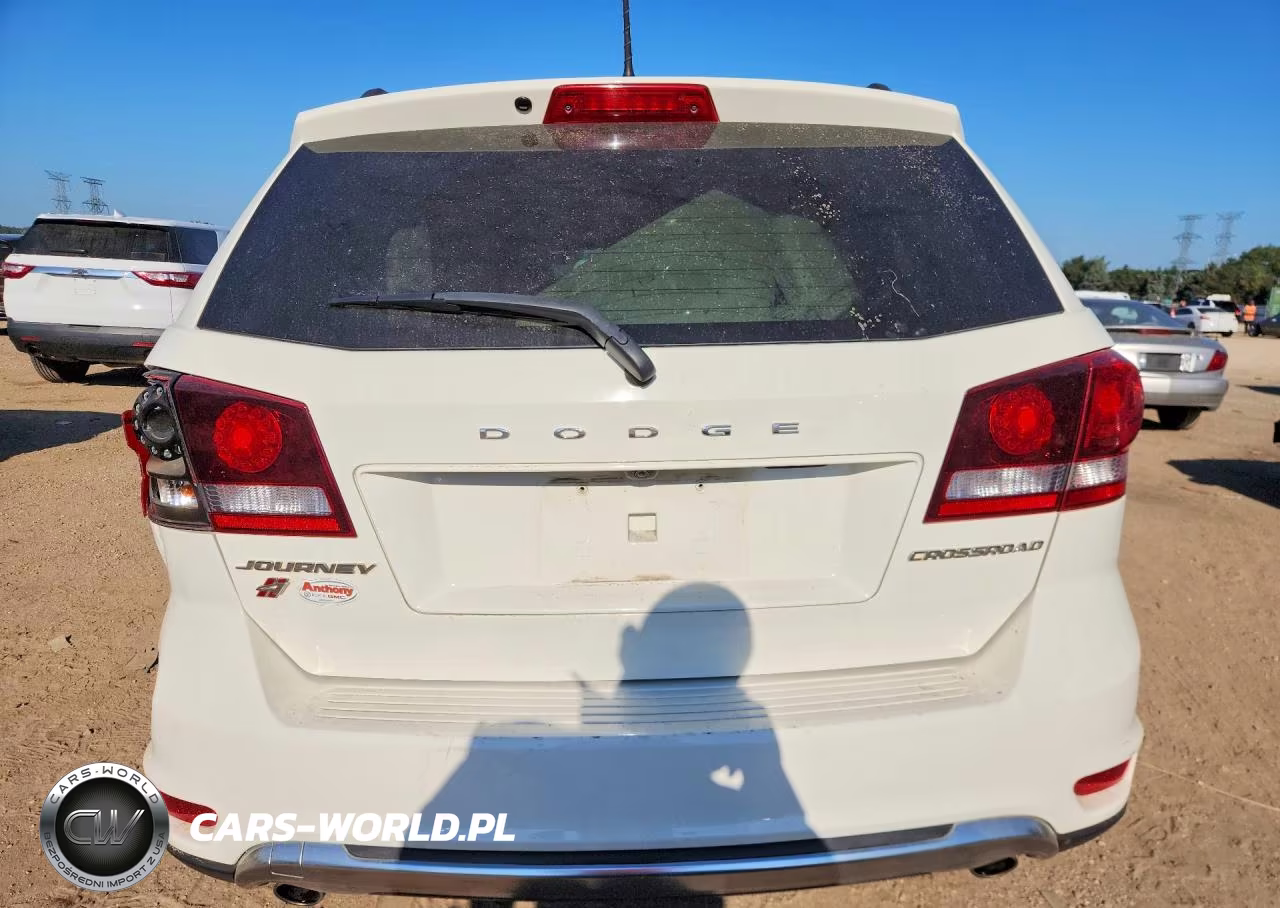 2019 Dodge Journey Crossroad VIN:3C4PDDGGXKT759287 - 6