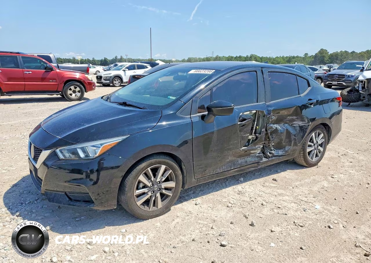 2020 Nissan Versa Sv