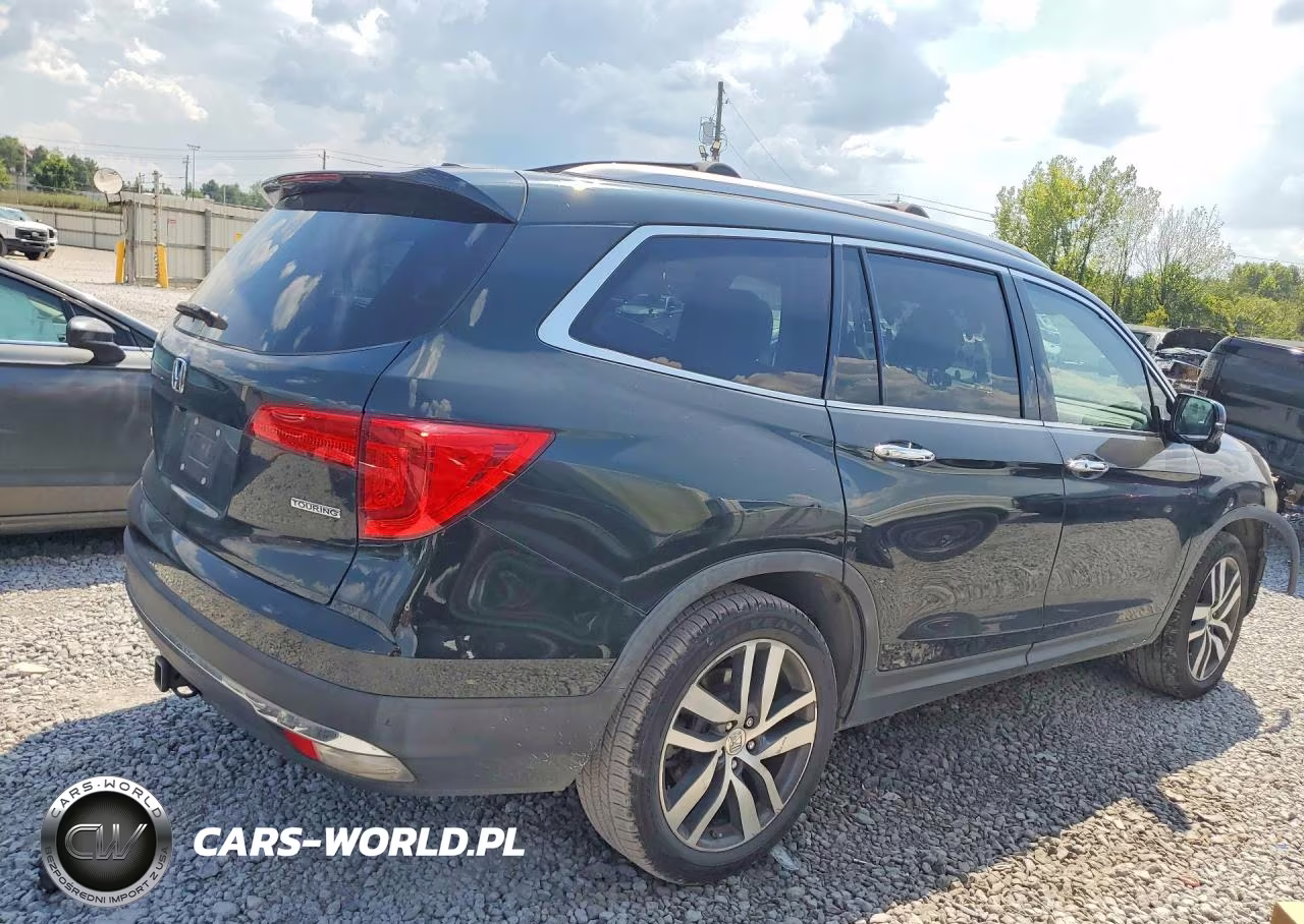 2017 Honda Pilot Touring VIN:5FNYF5H94HB022887 - 3