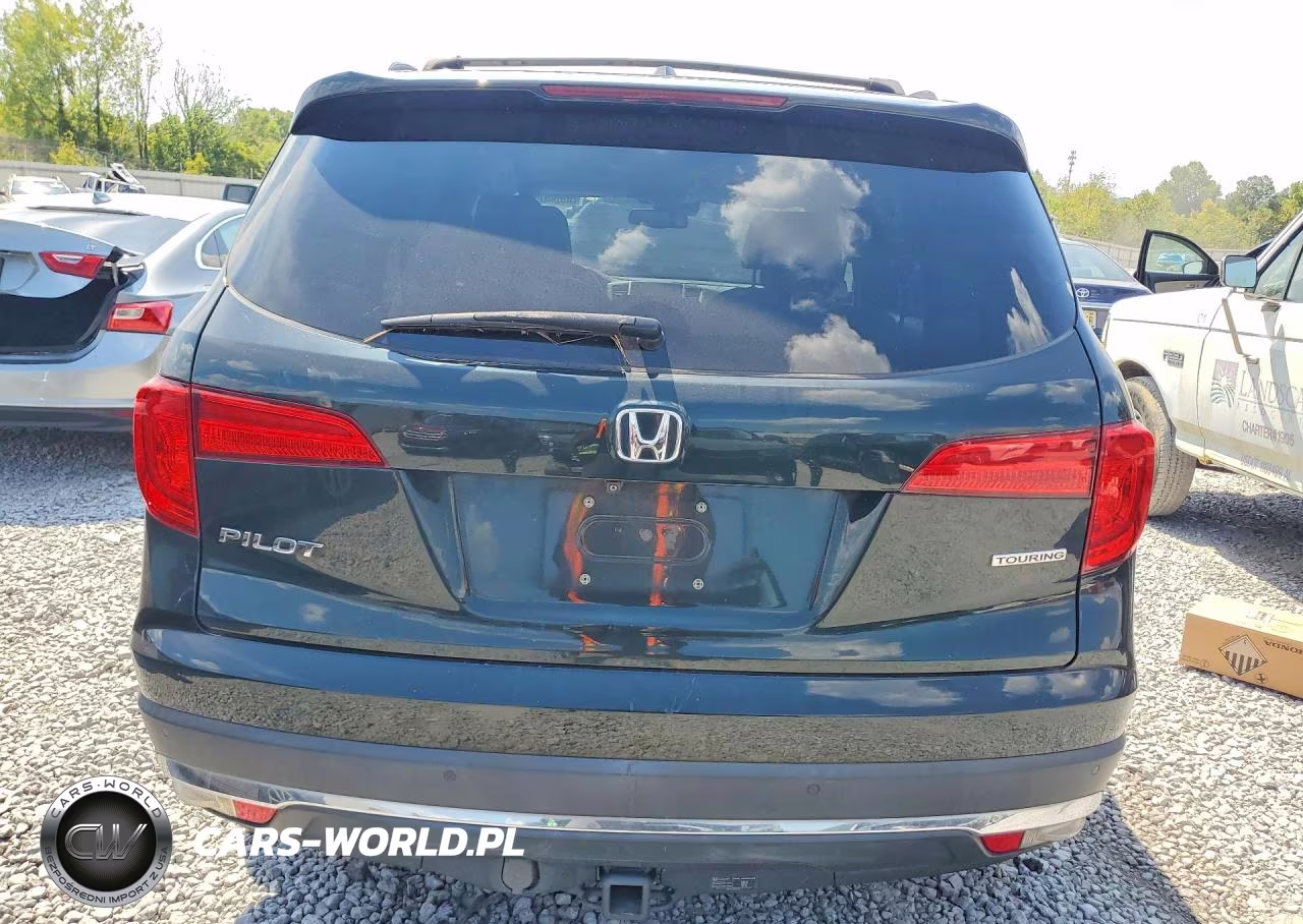 2017 Honda Pilot Touring VIN:5FNYF5H94HB022887 - 6
