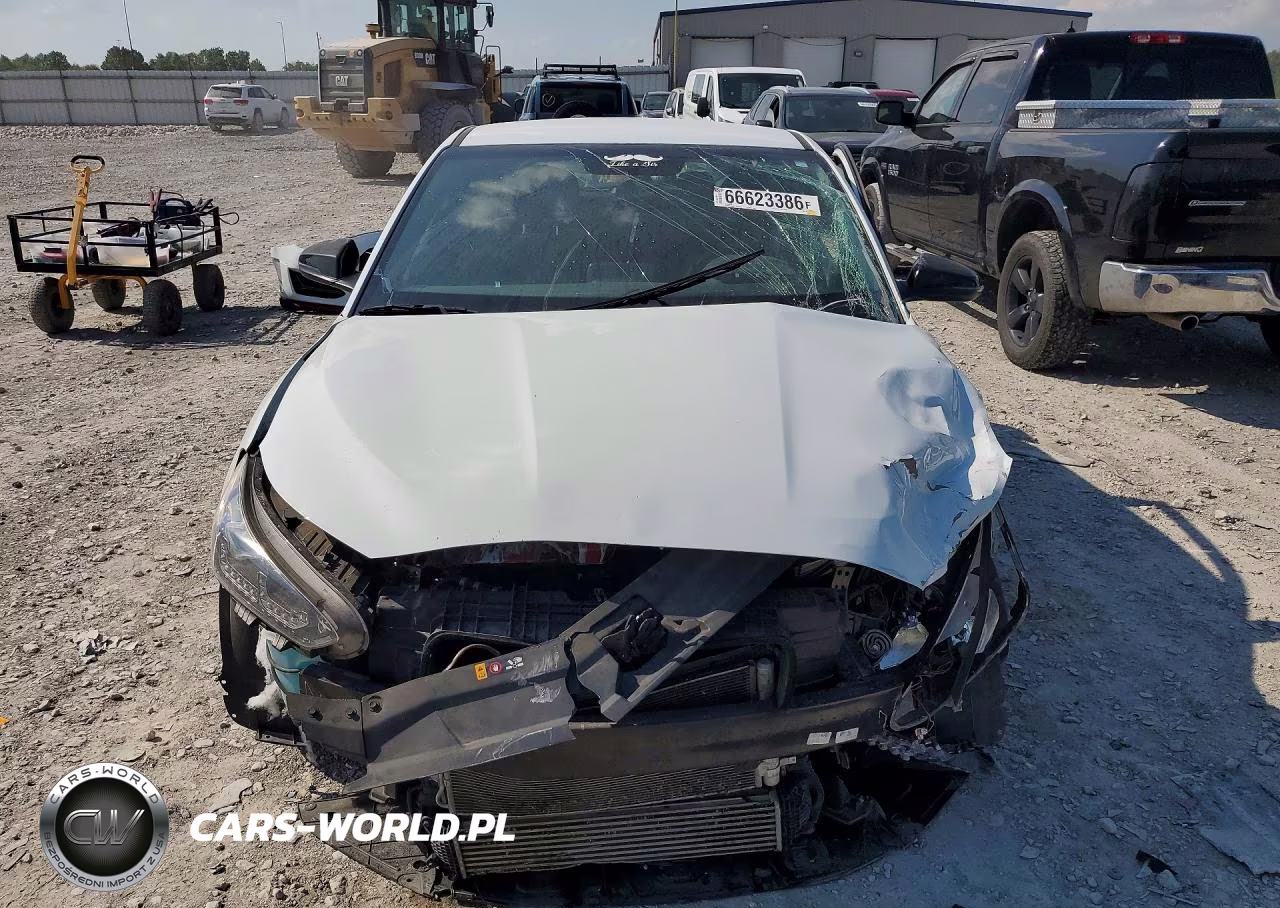 2019 Hyundai Veloster N Base VIN:KMHT36AHXKU001773 - 5