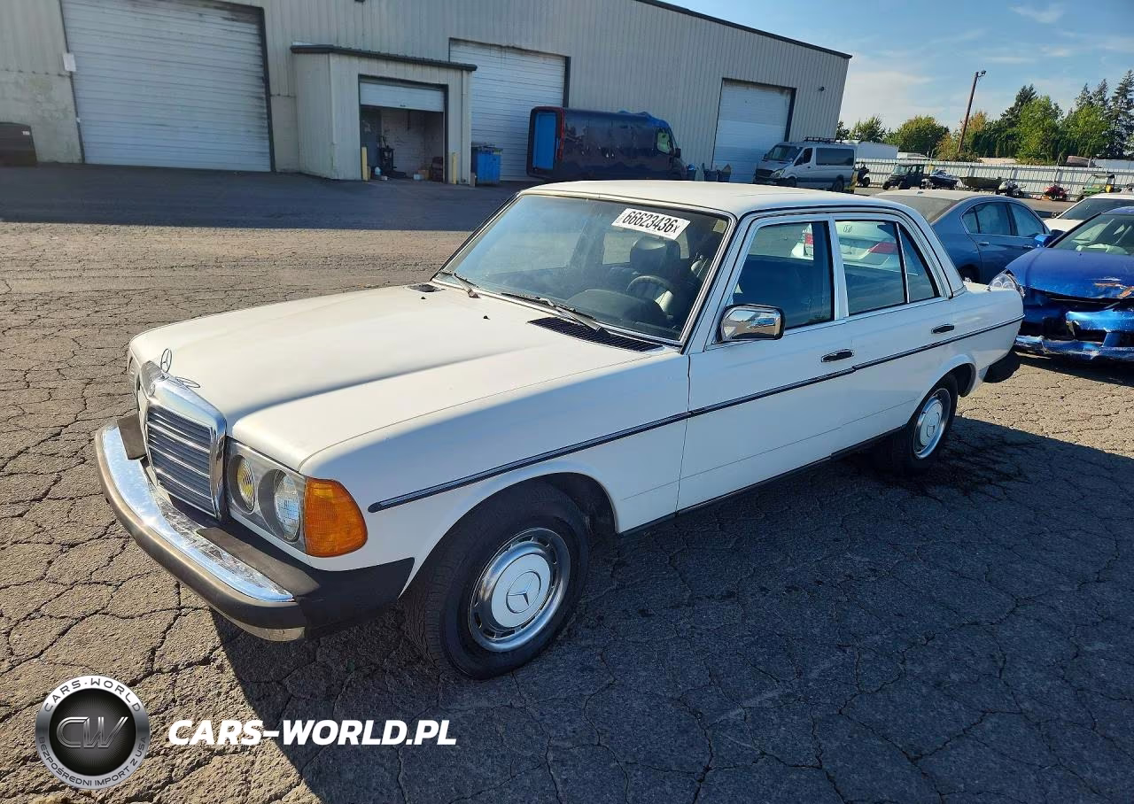 1982 Mercedes-Benz 240 D – zdjęcie 1 z 12