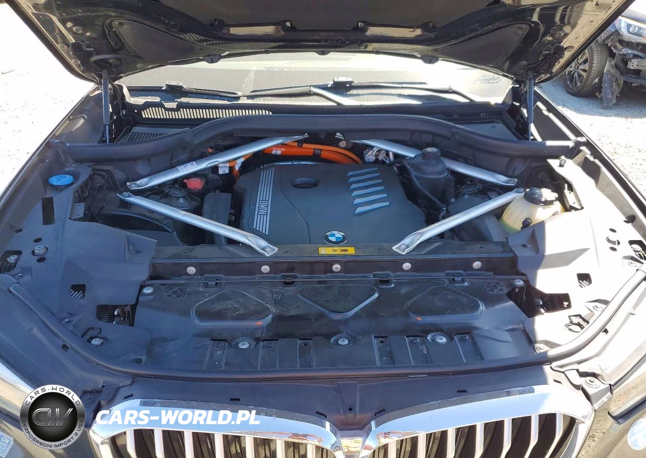 2021 BMW X5 xDrive45E VIN:5UXTA6C0XM9E44336 - 12