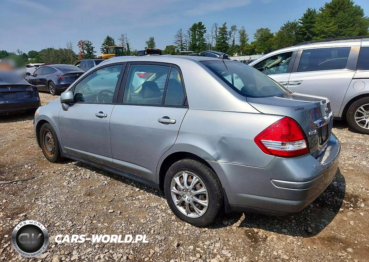 2010 Nissan Versa 1.8 S VIN:3N1BC1AP0AL414193 - 2