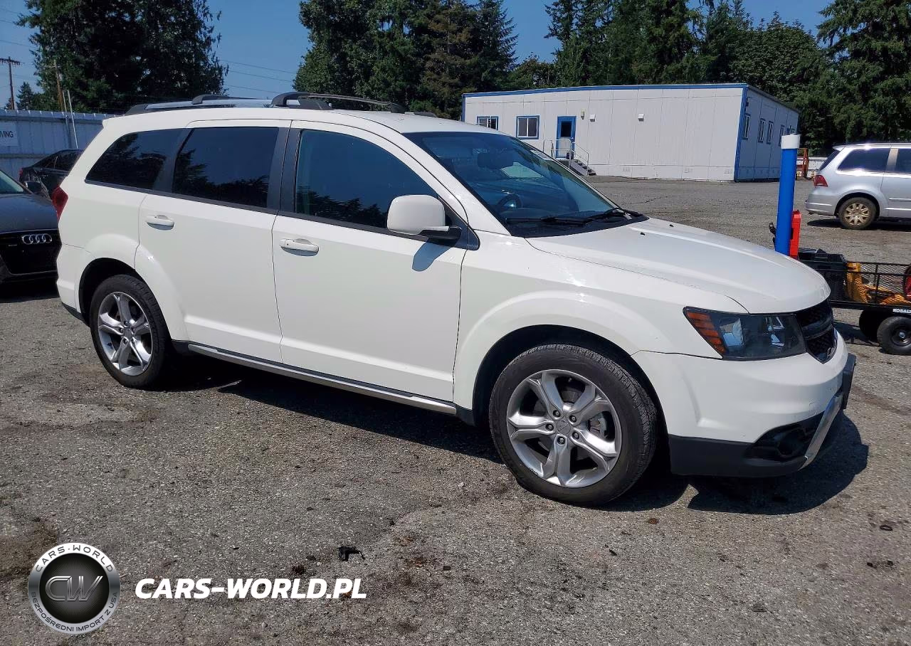2017 Dodge Journey Crossroad VIN:3C4PDCGB0HT608062 - 4