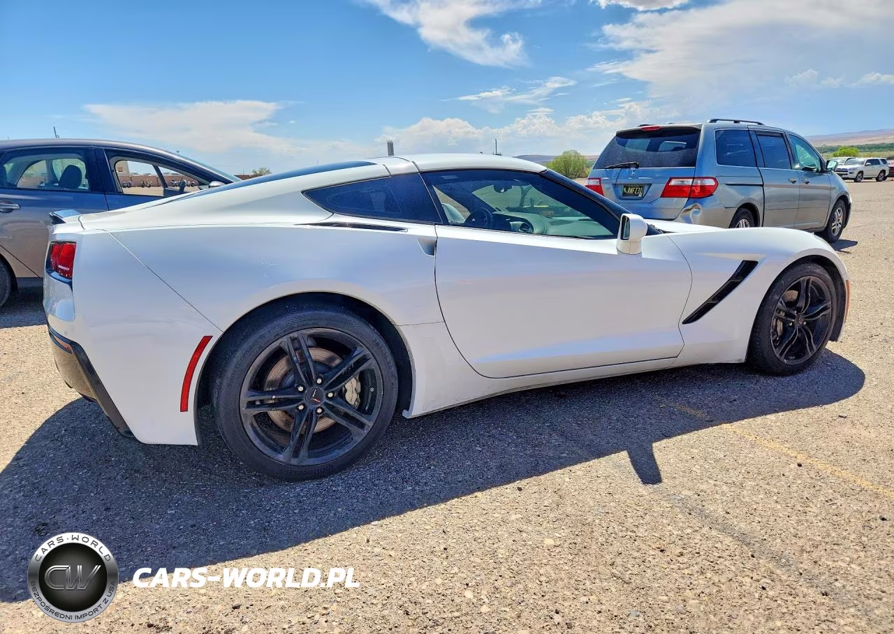 2016 Chevrolet Corvette Stingray 1Lt VIN:1G1YB2D77G5121274 - 3