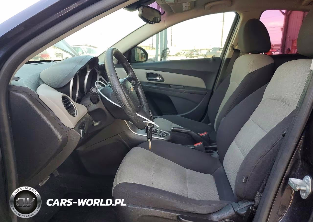 2014 Chevrolet Cruze Ls VIN:1G1PA5SG4E7147903 - 7