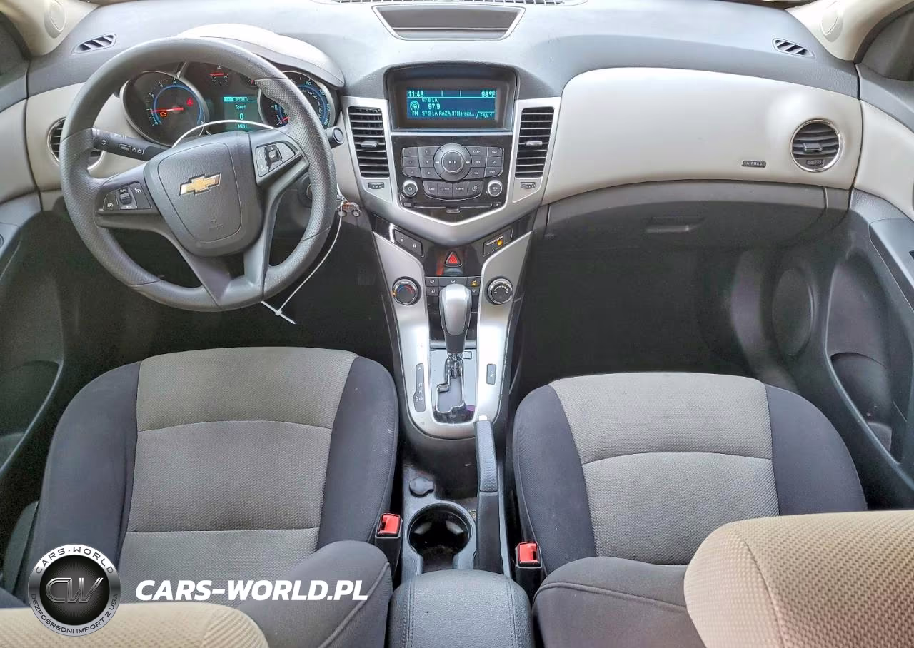 2014 Chevrolet Cruze Ls VIN:1G1PA5SG4E7147903 - 8