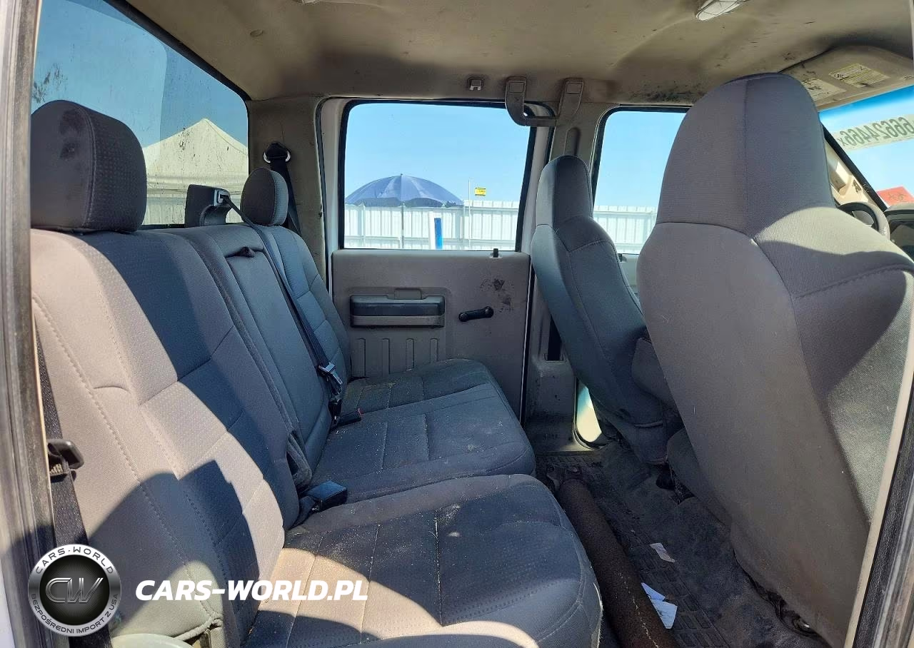 2009 Ford F350 Super Duty VIN:1FDSW35599EA94212 - 10