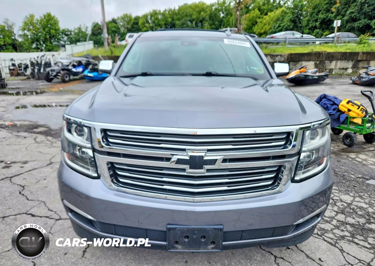 2018 Chevrolet Suburban K1500 Premier VIN:1GNSKJKC2JR274675 - 5
