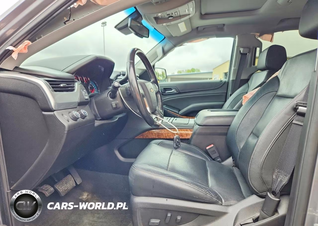 2018 Chevrolet Suburban K1500 Premier VIN:1GNSKJKC2JR274675 - 7