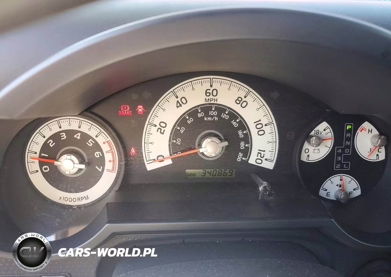 2008 Toyota Fj Cruiser Base VIN:JTEBU11F98K049876 - 9