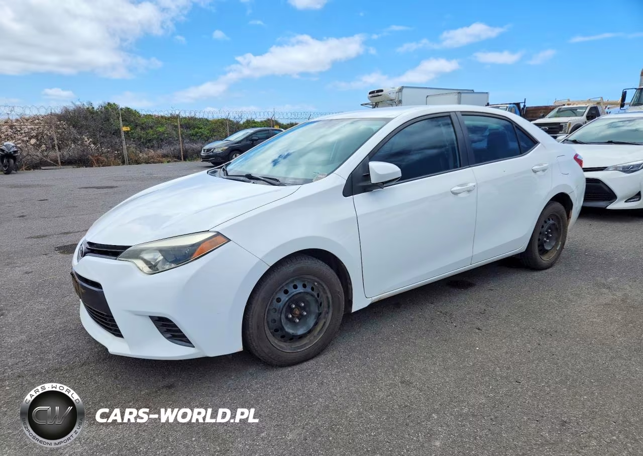 2015 Toyota Corolla L VIN:5YFBURHE9FP192485 - 1