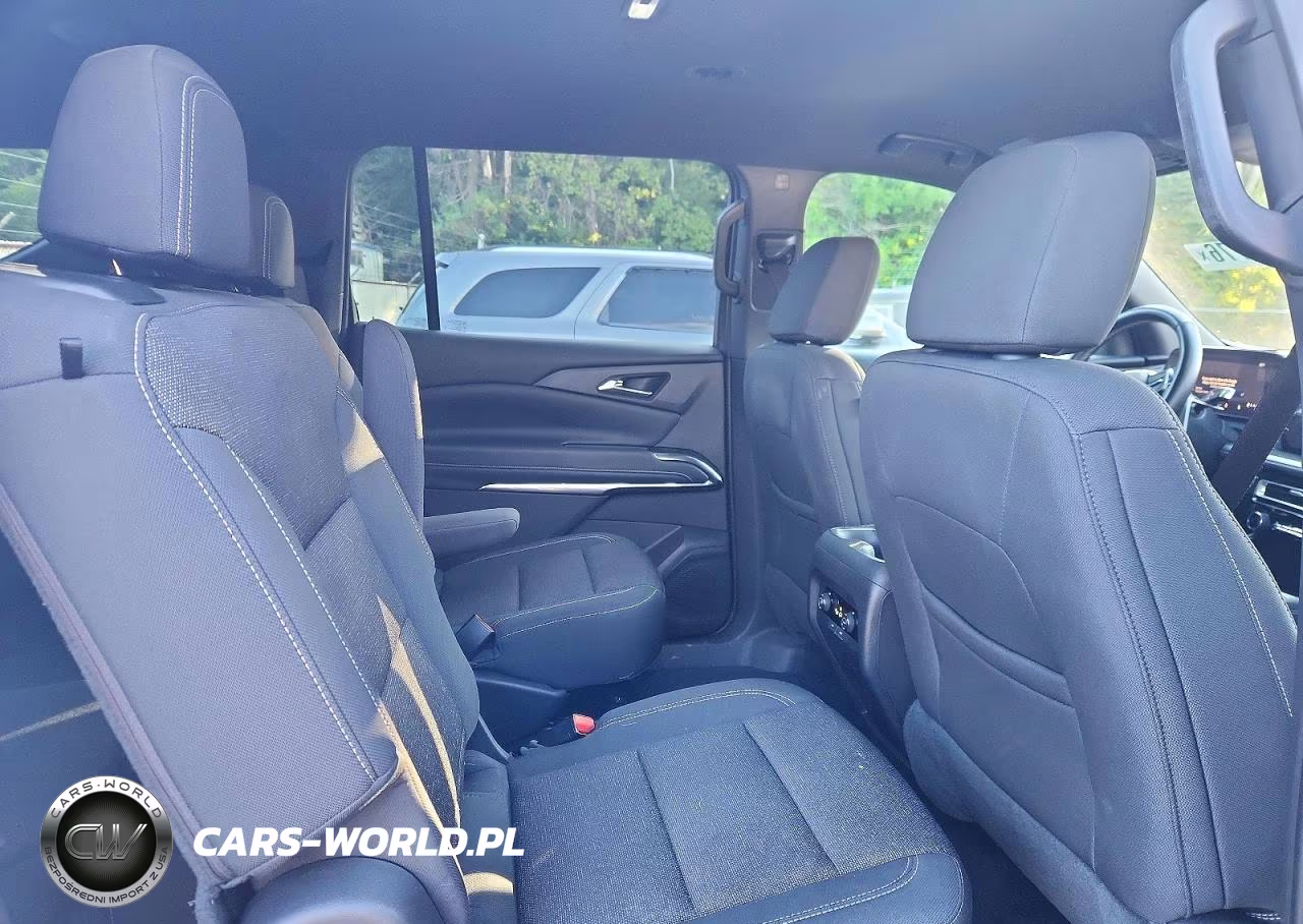 2025 Chevrolet Traverse Lt VIN:1GNERGRSXSJ132308 - 11