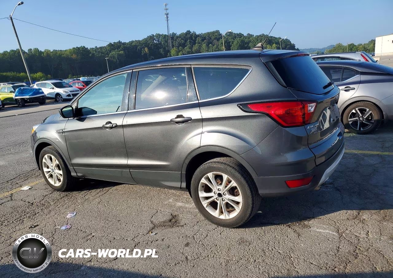 2019 Ford Escape Se VIN:1FMCU9GD9KUC35678 - 2