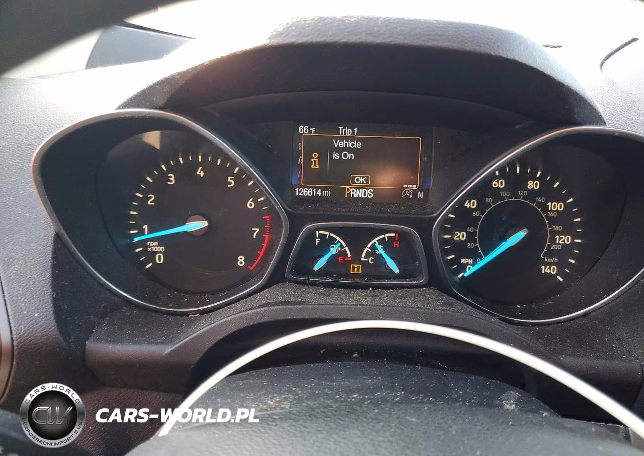 2019 Ford Escape Se VIN:1FMCU9GD9KUC35678 - 9