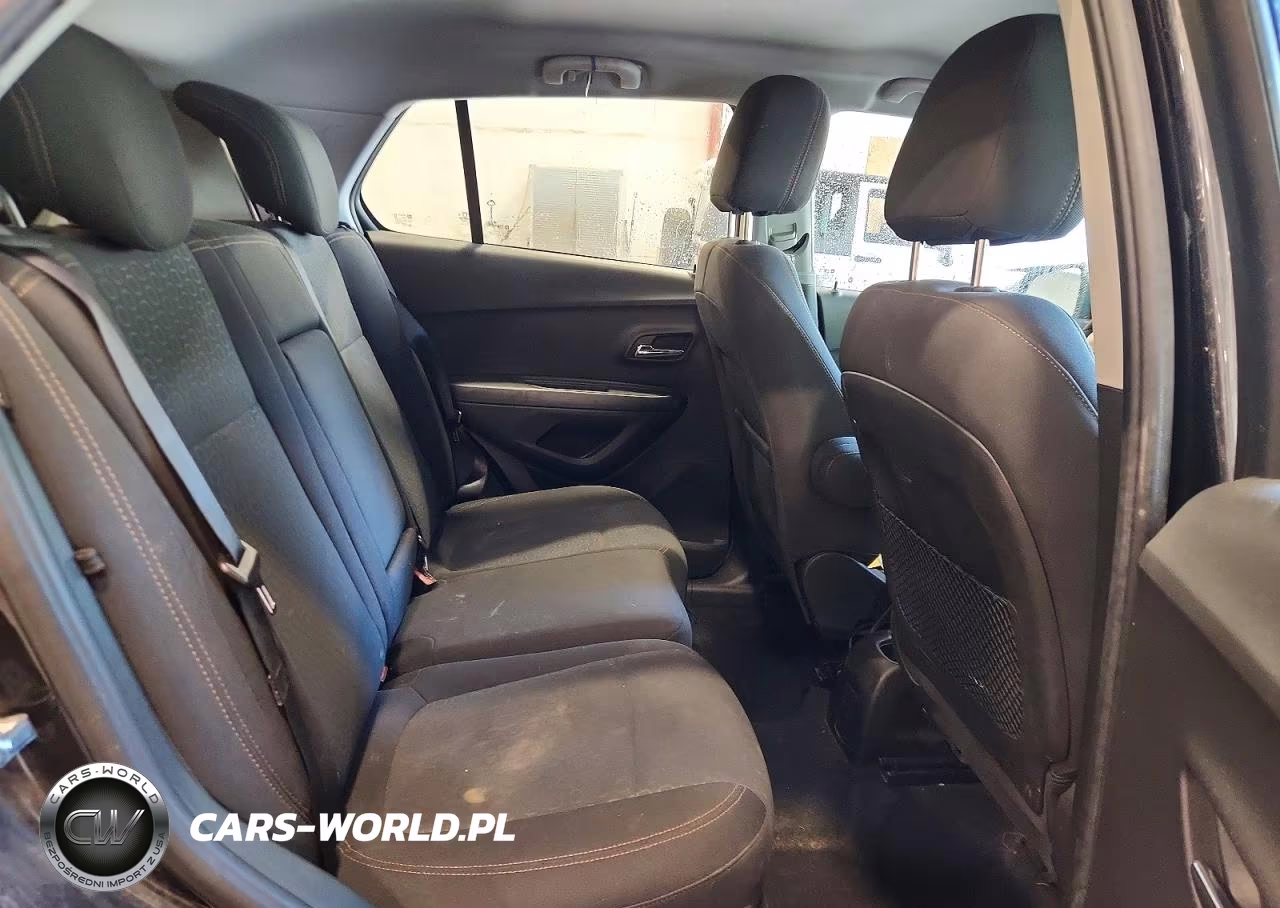 2020 Chevrolet Trax Ls VIN:KL7CJNSB2LB085645 - 10