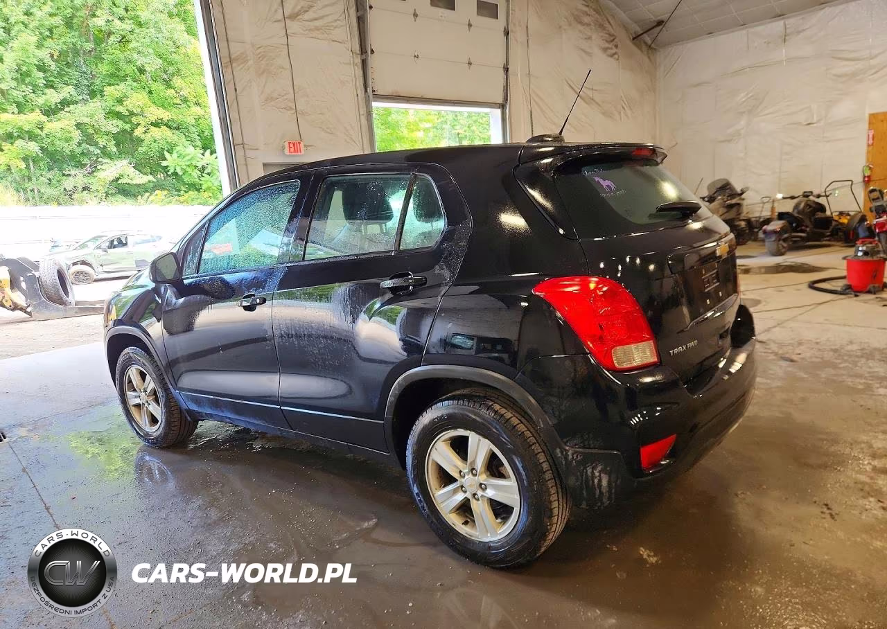2020 Chevrolet Trax Ls VIN:KL7CJNSB2LB085645 - 2