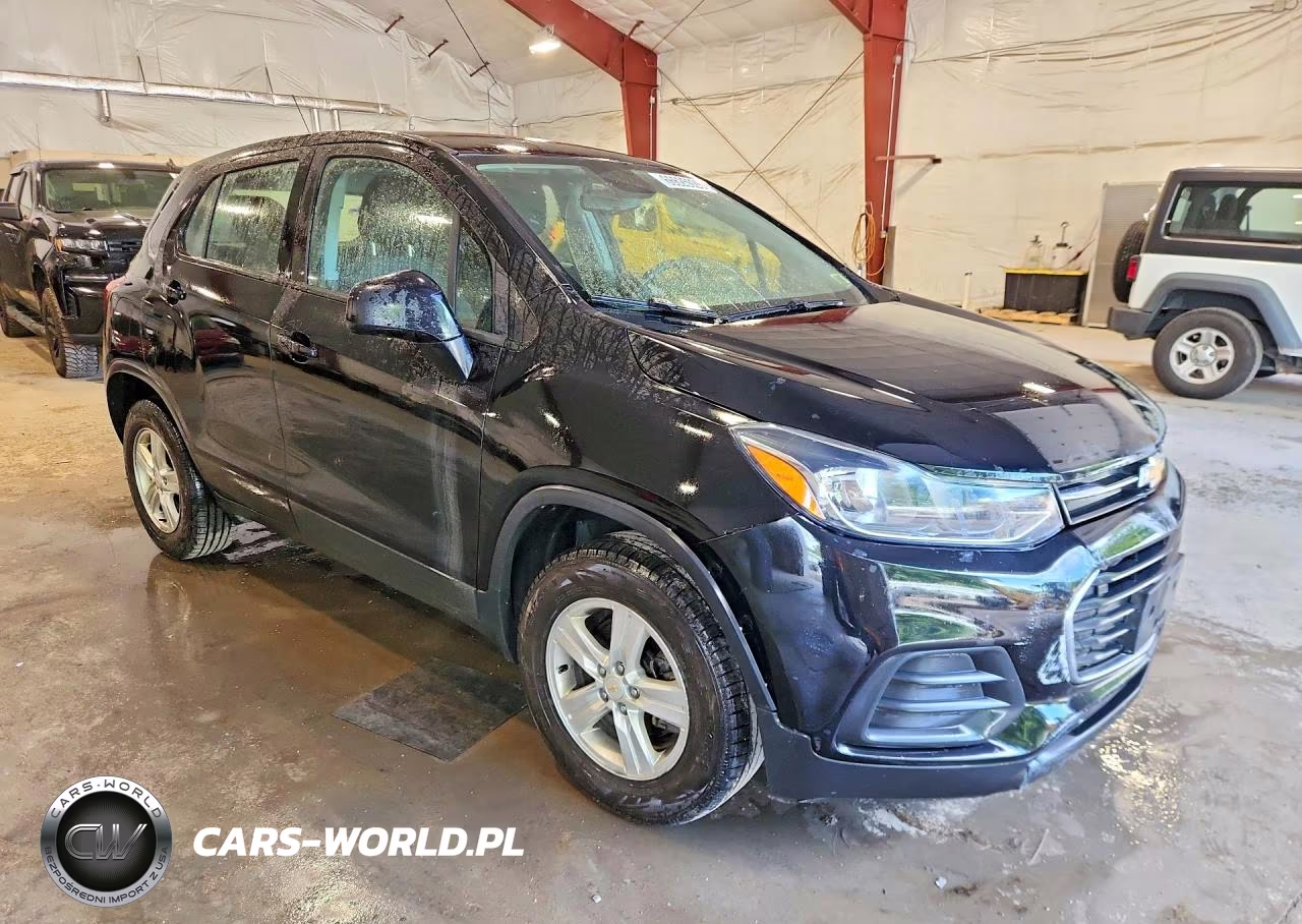 2020 Chevrolet Trax Ls VIN:KL7CJNSB2LB085645 - 4