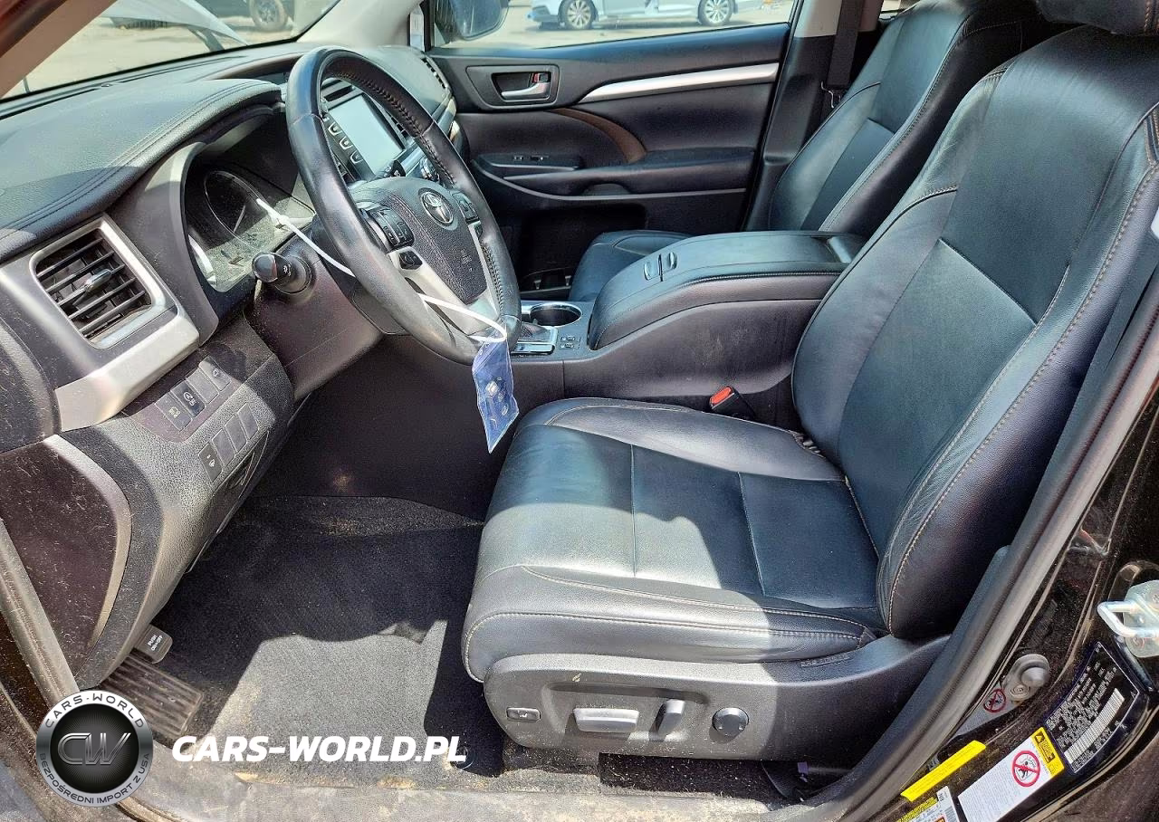 2019 Toyota Highlander Xle VIN:5TDKZRFH5KS555168 - 7