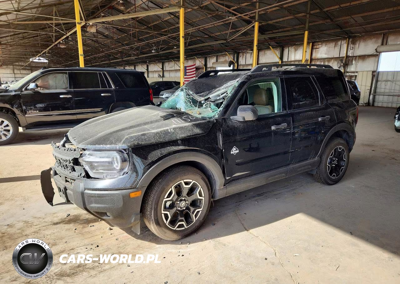 2026 Ford Bronco Sport Outer Banks – zdjęcie 1 z 13