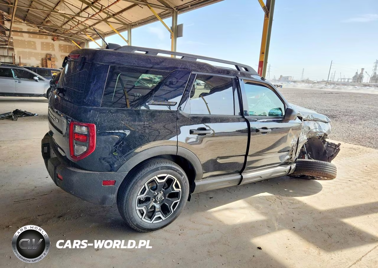 2026 Ford Bronco Sport Outer Banks VIN:3FMCR9CN9TRE28311 - 3