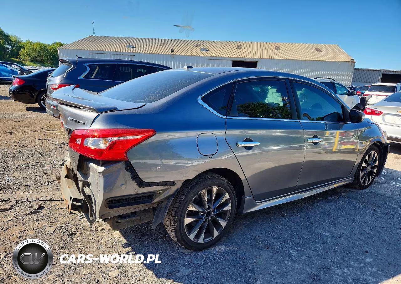 2018 Nissan Sentra Sr Turbo VIN:3N1CB7APXJY201376 - 3