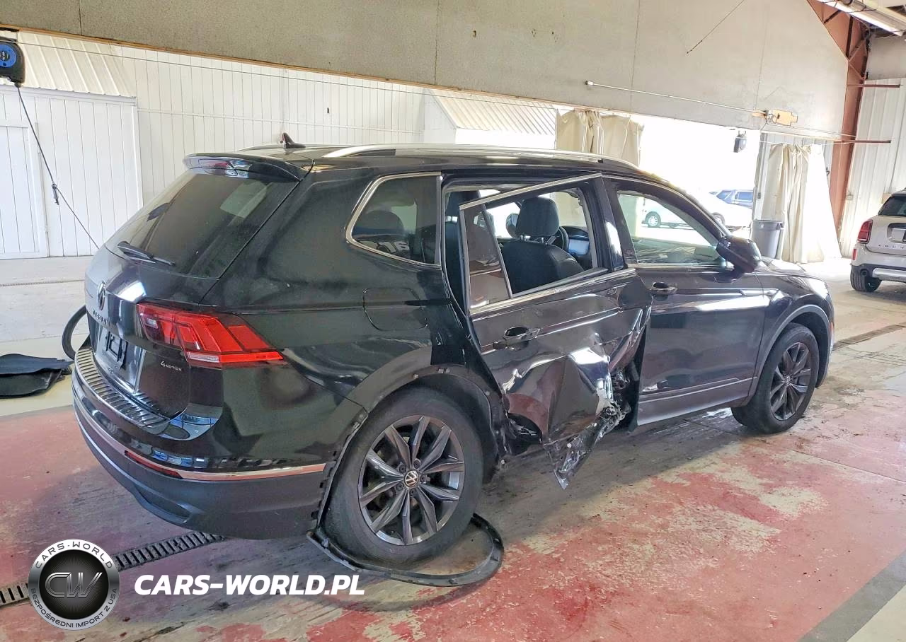 2023 Volkswagen Tiguan Se VIN:3VVMB7AX7PM008685 - 3