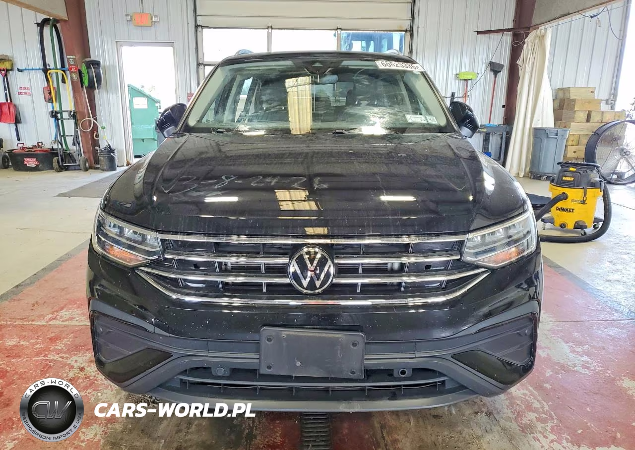 2023 Volkswagen Tiguan Se VIN:3VVMB7AX7PM008685 - 5