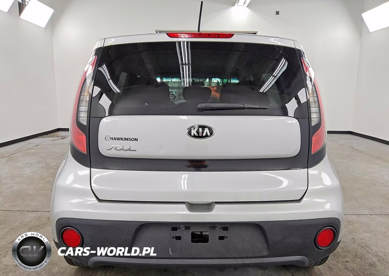 2017 Kia Soul Base VIN:KNDJN2A21H7431886 - 6