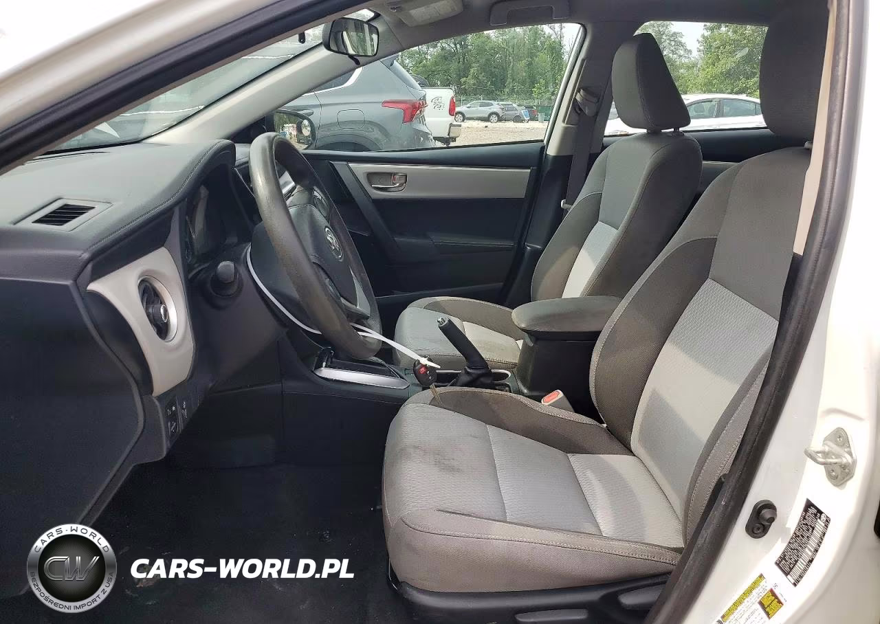 2019 Toyota Corolla Le VIN:5YFBURHE7KP916121 - 7