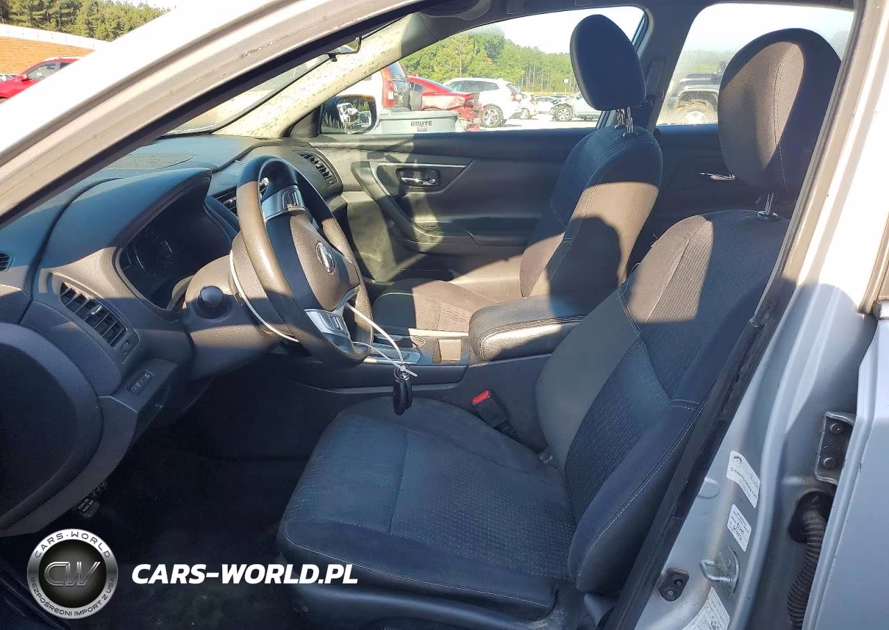 2016 Nissan Altima 2.5 S VIN:1N4AL3AP3GN328427 - 7