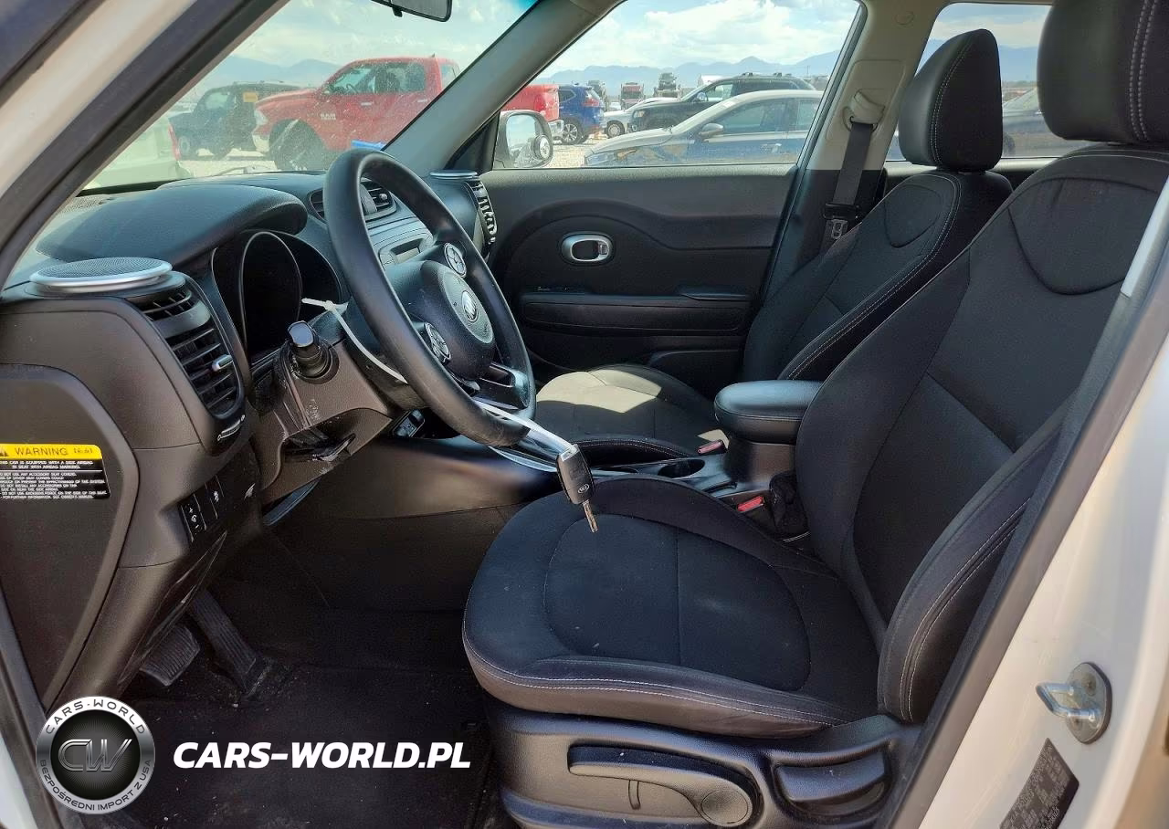 2016 Kia Soul Base VIN:KNDJN2A2XG7383125 - 7
