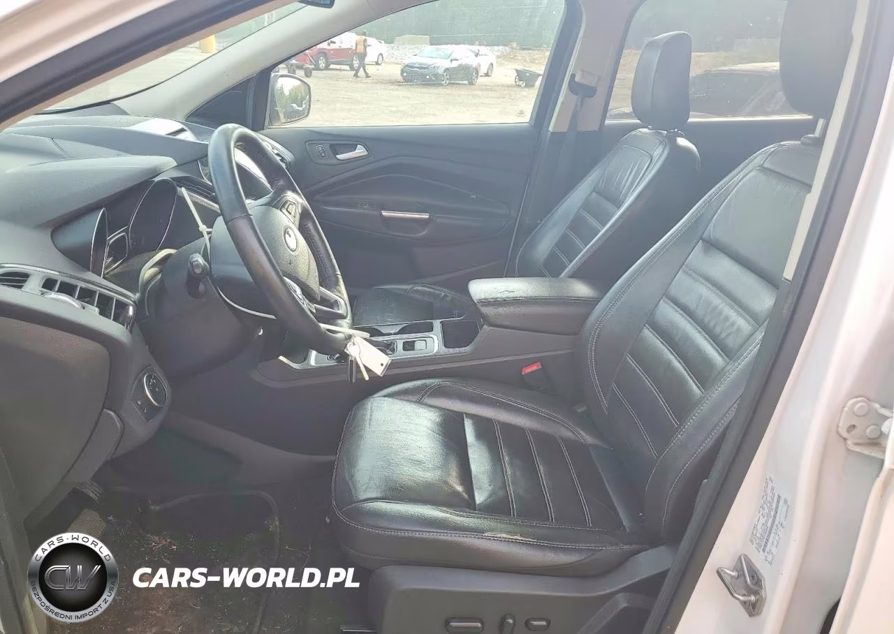2018 Ford Escape Titanium VIN:1FMCU0J92JUA06502 - 7