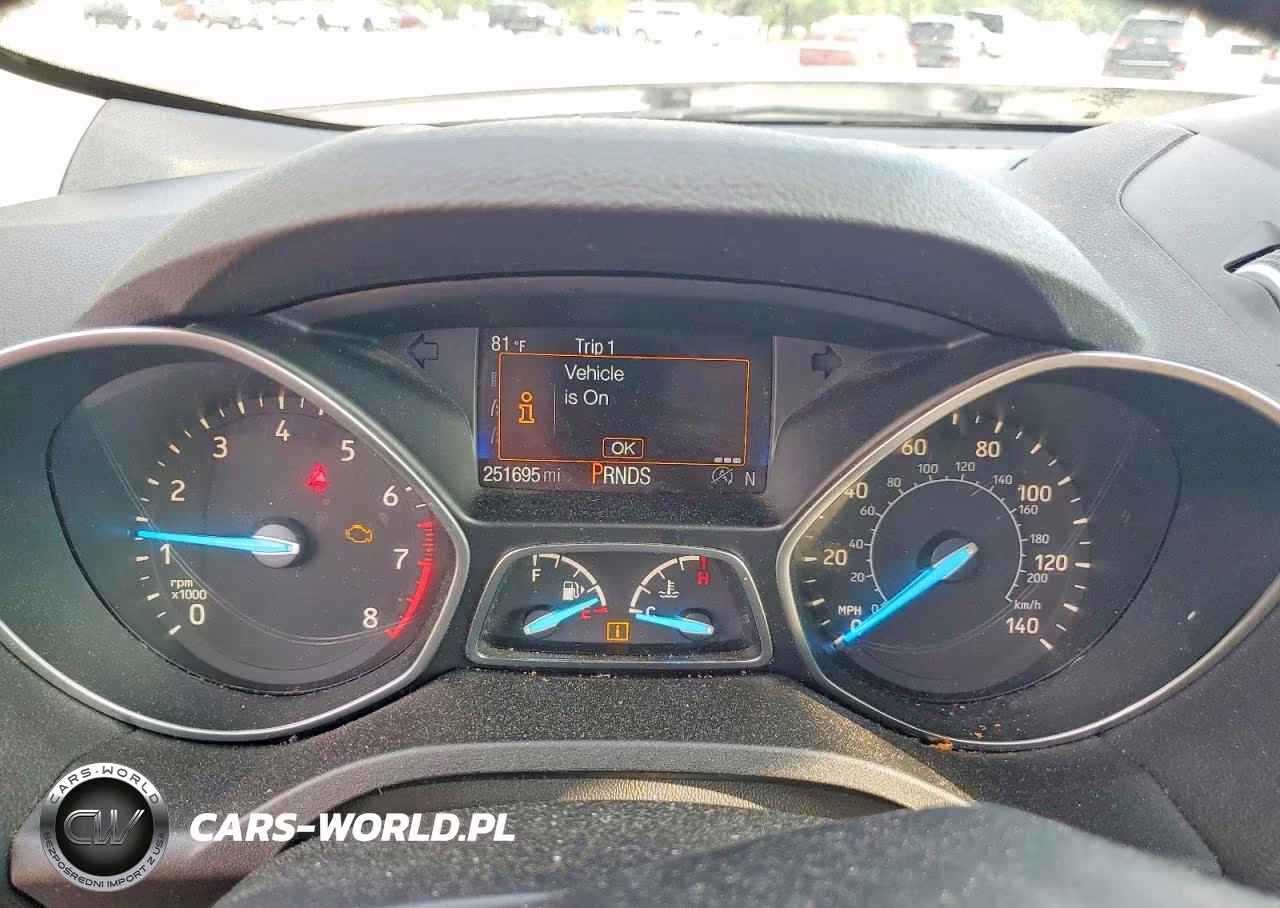 2018 Ford Escape Titanium VIN:1FMCU0J92JUA06502 - 9