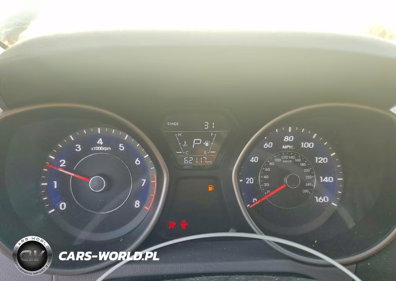 2015 Hyundai Elantra Limited VIN:5NPDH4AE6FH556885 - 9