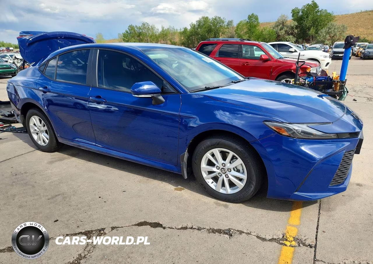 2025 Toyota Camry Le VIN:4T1DAACK6SU190332 - 4