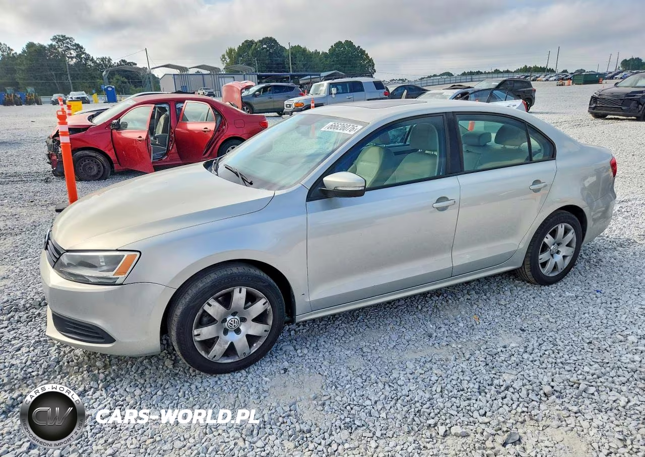 2011 Volkswagen Jetta Se – zdjęcie 1 z 12