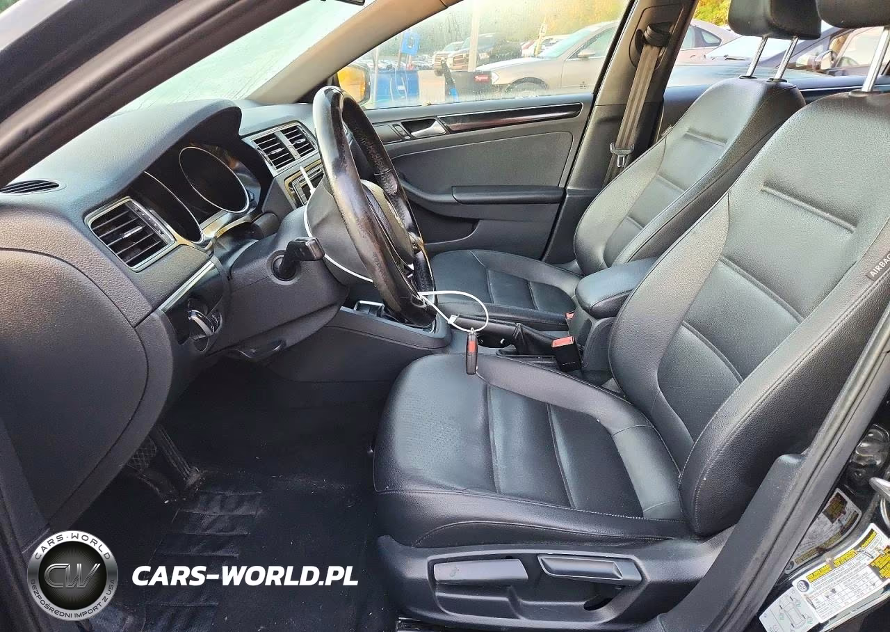 2018 Volkswagen Jetta Sport VIN:3VWD17AJ7JM235540 - 7