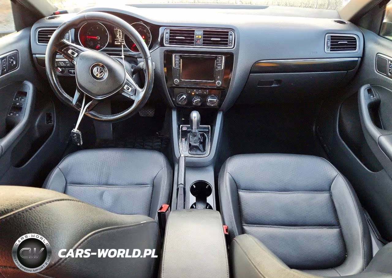 2018 Volkswagen Jetta Sport VIN:3VWD17AJ7JM235540 - 8