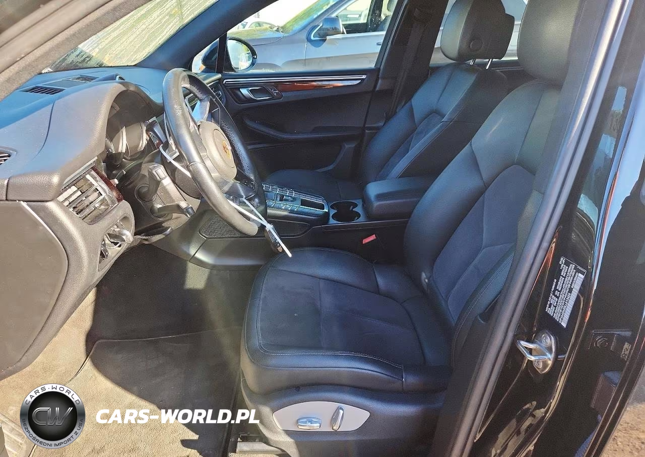 2020 Porsche Macan VIN:WP1AA2A50LLB13424 - 7