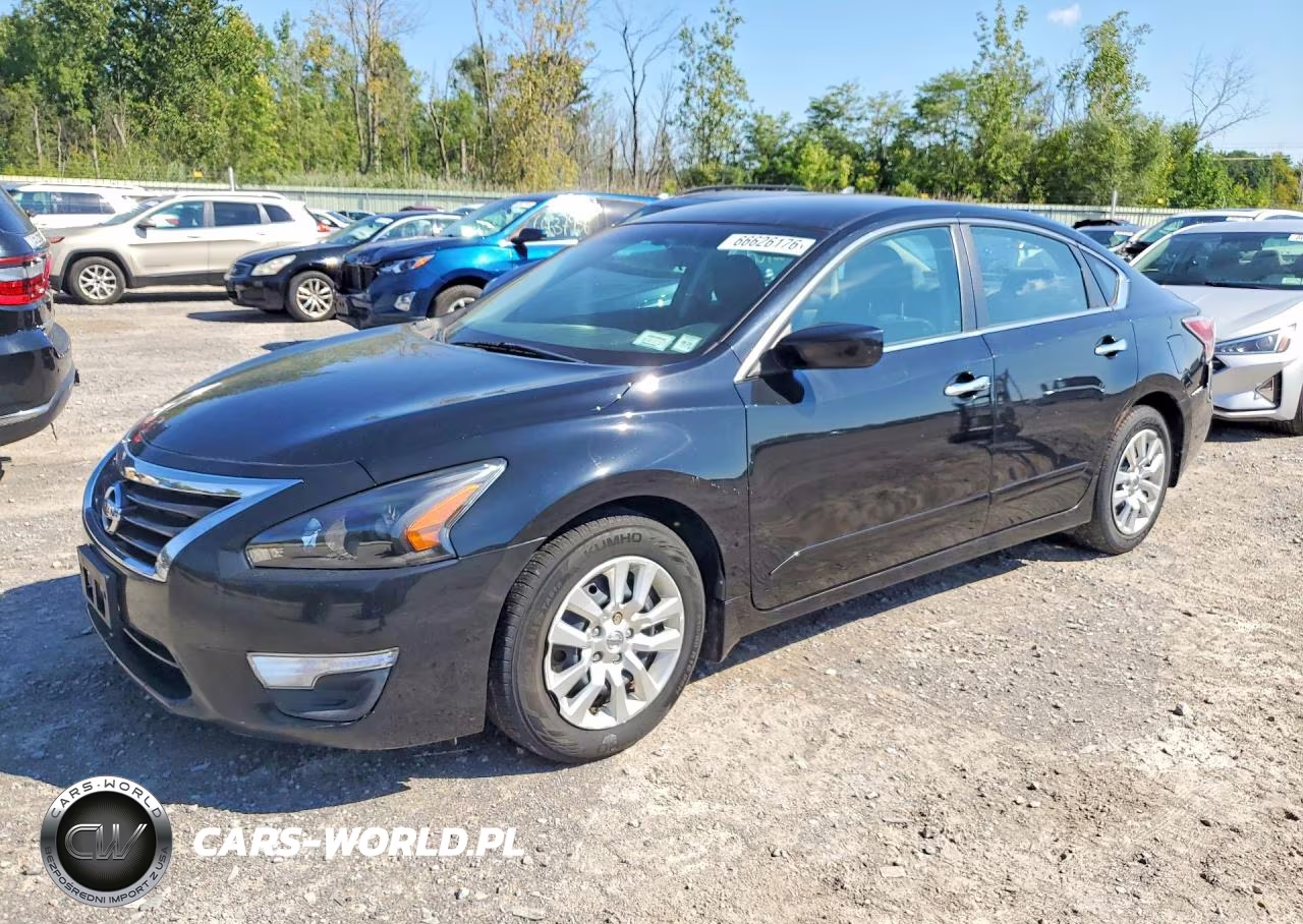 2015 Nissan Altima 2.5 S – zdjęcie 1 z 12