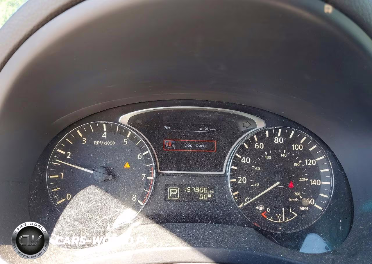 2015 Nissan Altima 2.5 S VIN:1N4AL3APXFN402246 - 9