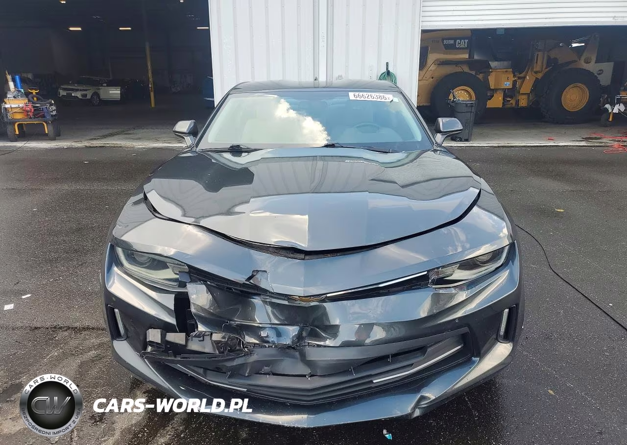 2017 Chevrolet Camaro Lt VIN:1G1FB1RX2H0180435 - 5