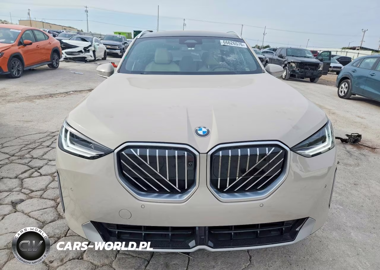 2025 BMW X3 30 xDrive VIN:5UX53GP04S9Z72631 - 5