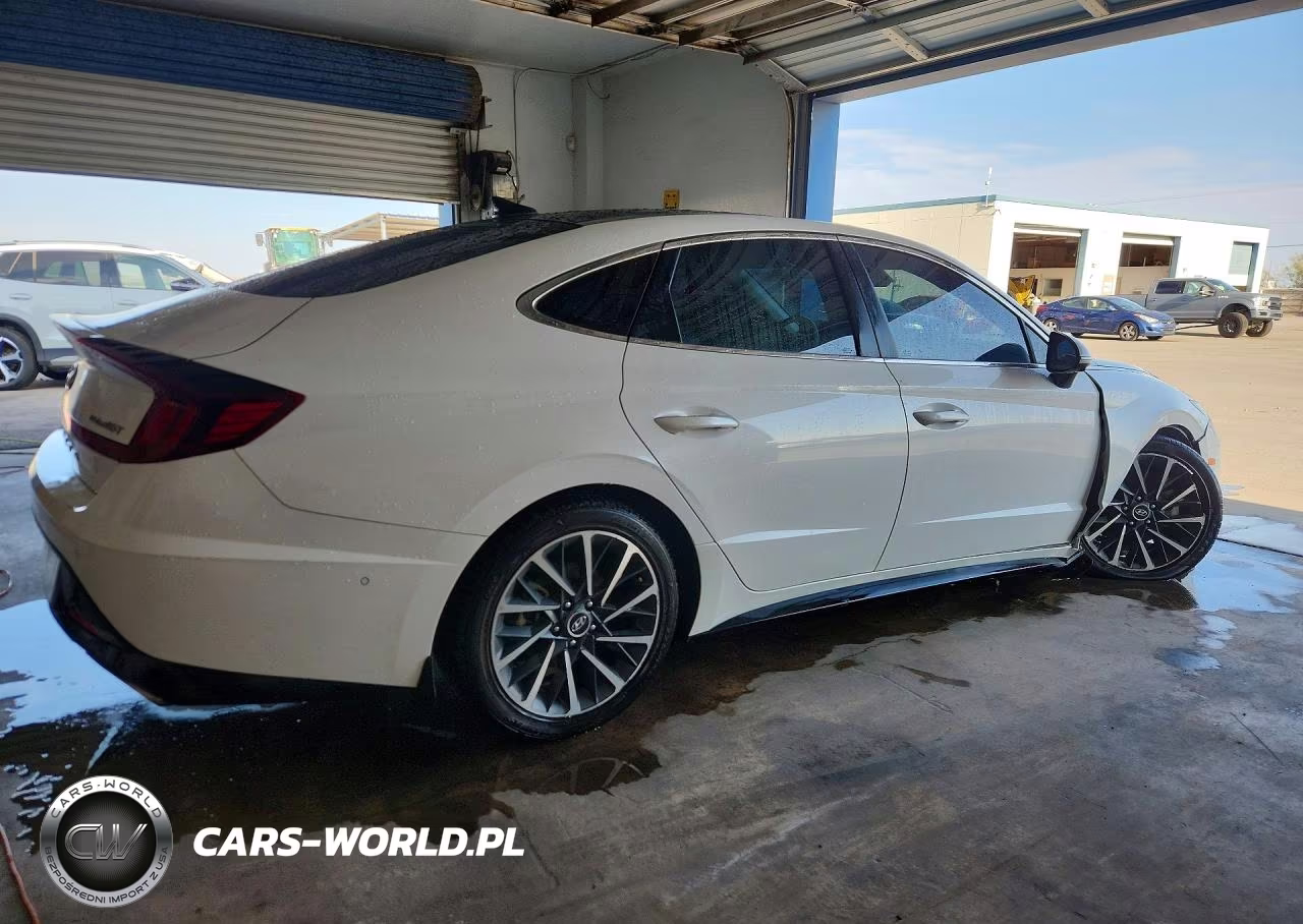 2023 Hyundai Sonata Limited VIN:KMHL34J27PA260648 - 3
