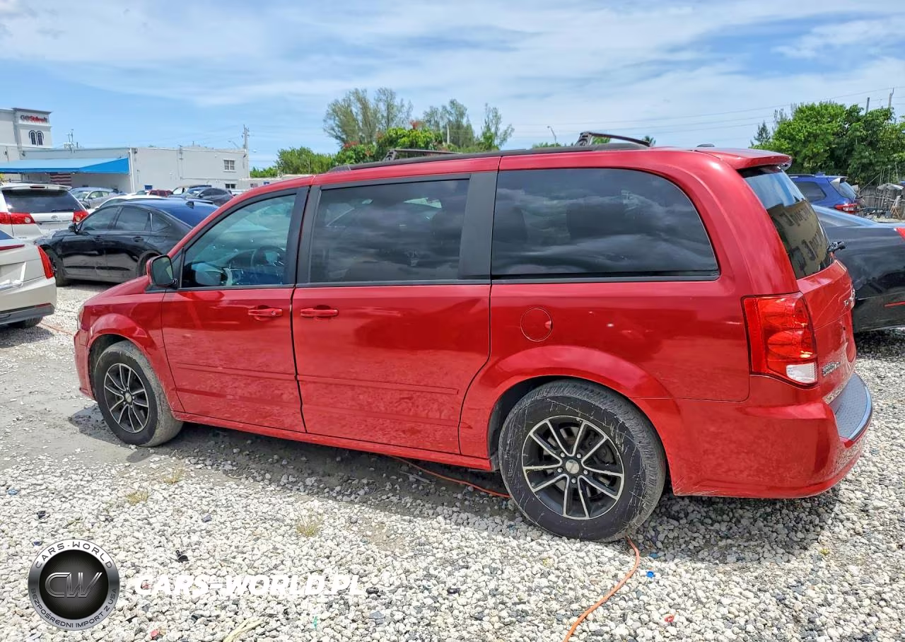 2016 Dodge Grand Caravan R-T VIN:2C4RDGEG5GR275390 - 2