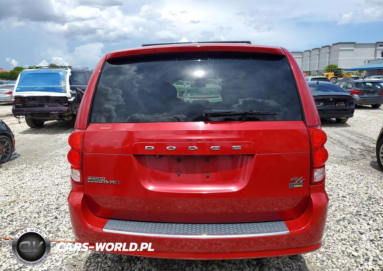 2016 Dodge Grand Caravan R-T VIN:2C4RDGEG5GR275390 - 6