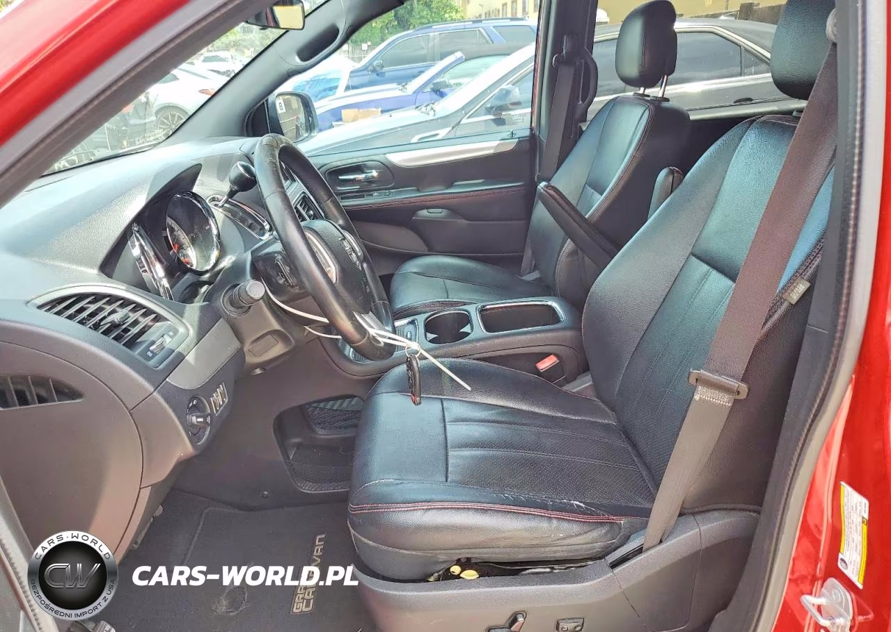 2016 Dodge Grand Caravan R-T VIN:2C4RDGEG5GR275390 - 7